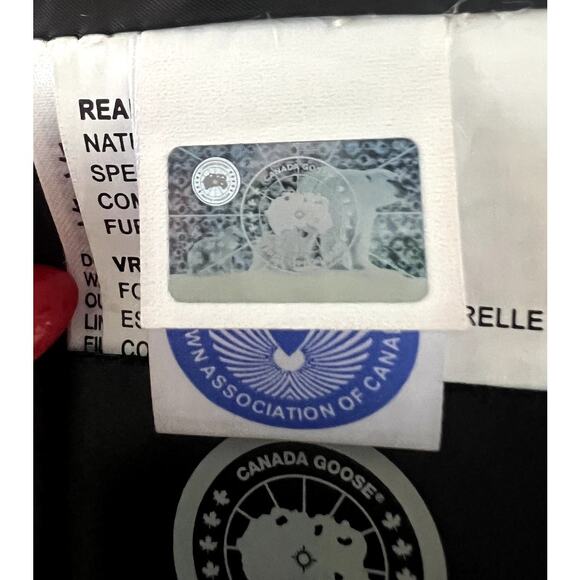 Canada Goose Savona Jacket L - NWOT - Picture 11 of 16